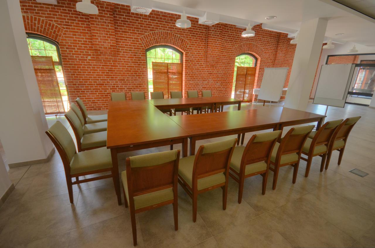 Ctkir Browar Probus Aparthotel Olawa Ngoại thất bức ảnh